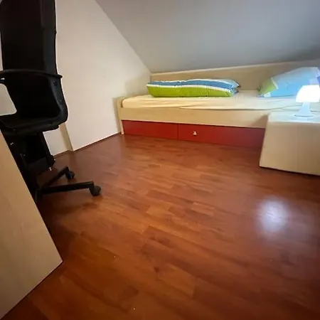 Prostorno In Prijetno Stanovanje Apartment *